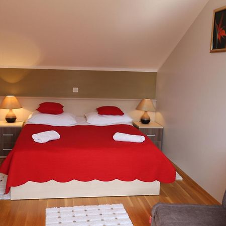 Apartments Lavica Beach Dumicic Podstrana Cameră foto